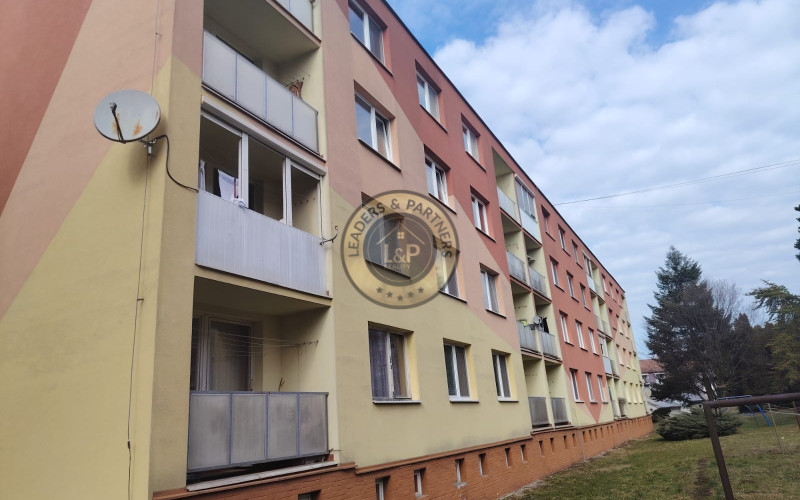 NA PREDAJ - 3 izbový byt s balkónom - Sídlisko II - Snina