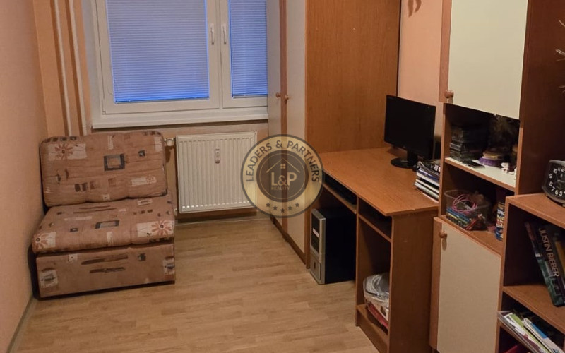 NA PREDAJ - 3 izbový byt s balkónom - Sídlisko II - Snina