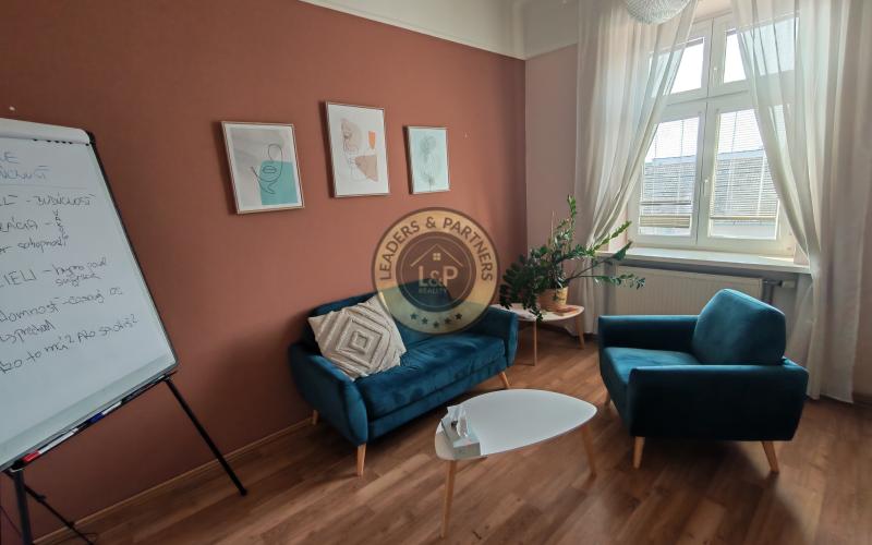 Kancelária v centre Senca na prenájom-14 m2,Lichnerova ulica