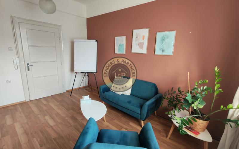 Kancelária v centre Senca na prenájom-14 m2,Lichnerova ulica