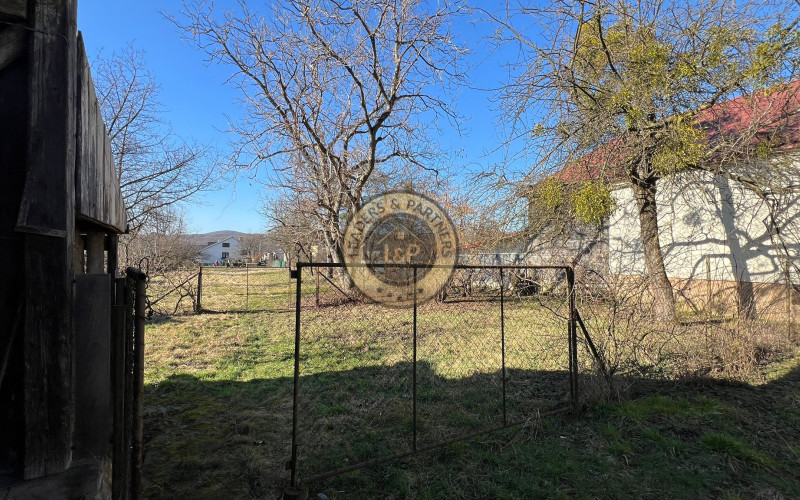 NA PREDAJ- Rodinný dom v pôvodnom stave- Belá nad Cirochou