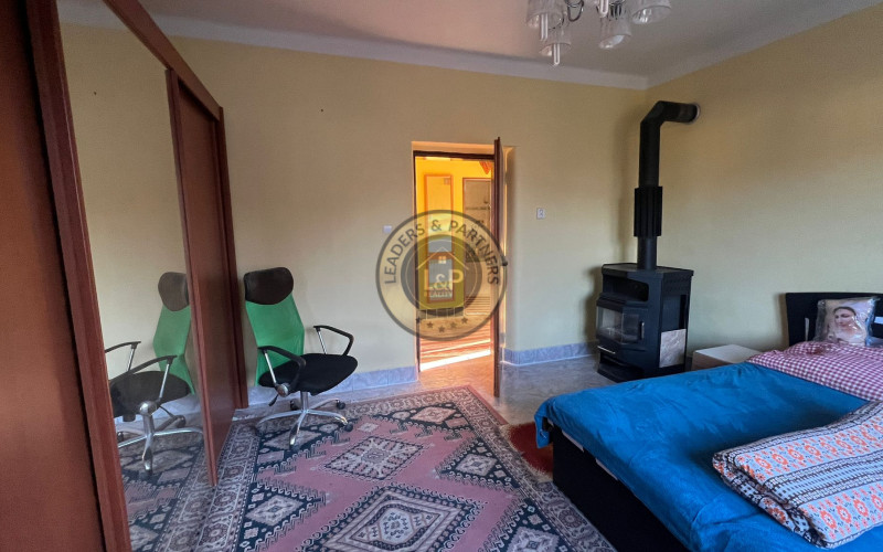 NA PREDAJ - Rodinný dom s veľkým pozemkom - Myslina