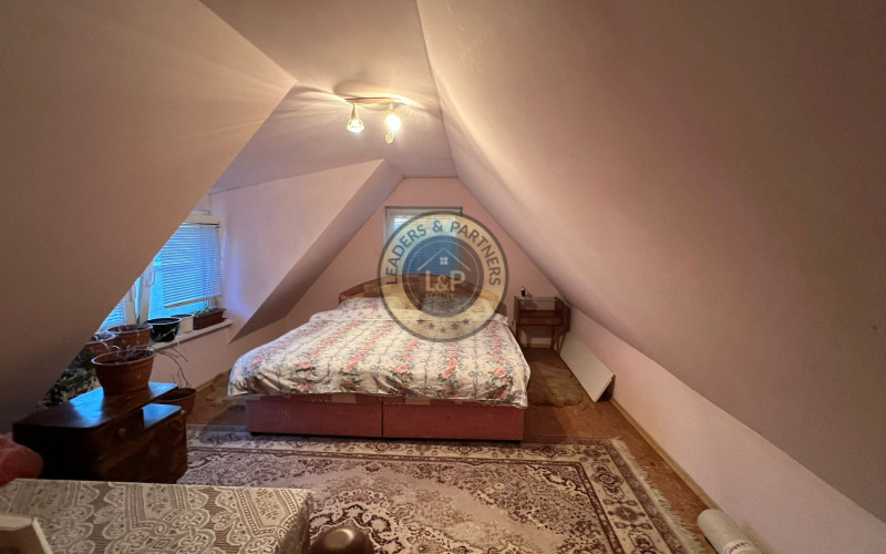 NA PREDAJ - Rodinný dom s možnosťou podnikania - Staré