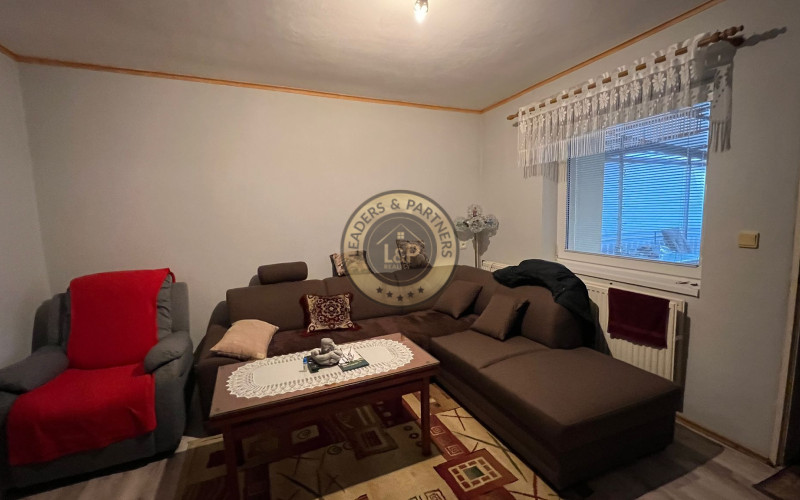 NA PREDAJ - Rodinný dom s možnosťou podnikania - Staré