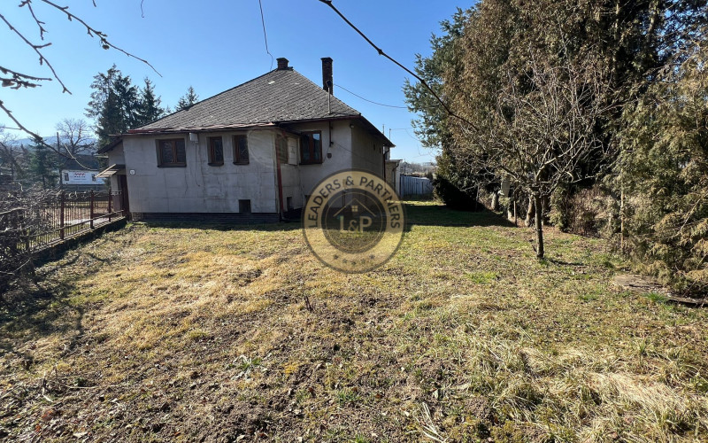 NA PREDAJ-Rodinný dom v Lipníkoch ideálny na rekonštrukciu