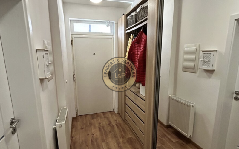 NA PREDAJ, 3-izb. byt so záhradou a parkovaním