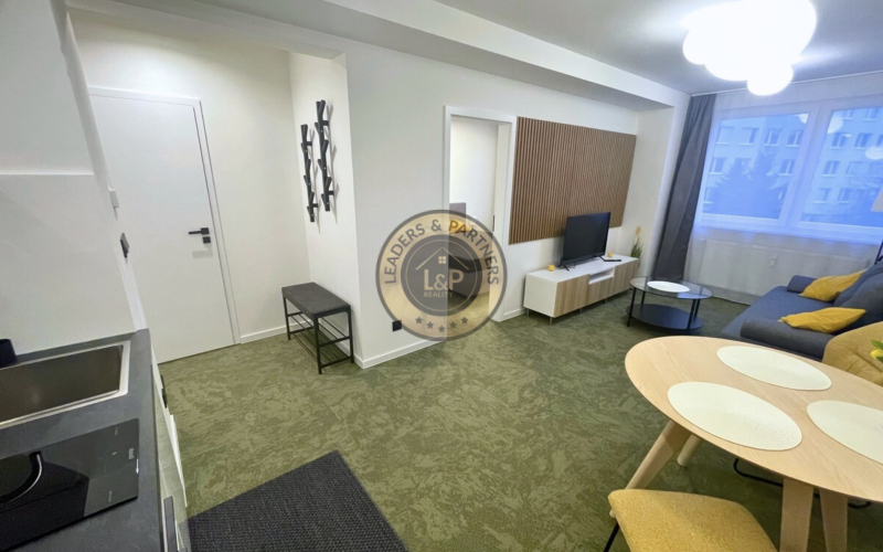 NA PRENÁJOM, 2-izb. byt v centre mesta, Krivá ul.