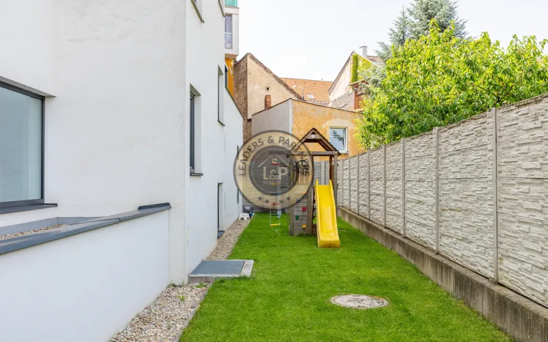 NA PREDAJ, moderný 3-izb. byt v Starom Meste