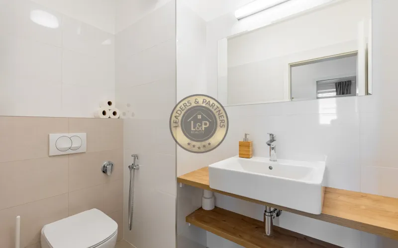 NA PREDAJ, moderný 3-izb. byt v Starom Meste