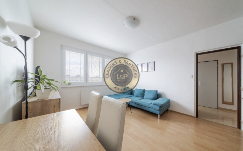 NA PRENÁJOM, 1,5-izb. byt v blízkosti centra