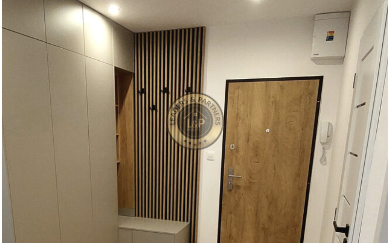 PRENÁJOM, Trieda SNP, Zrekonštruovaný 2-izb. byt