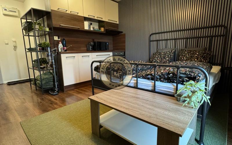 NA PREDAJ, útulný 1-izbový byt v Rači