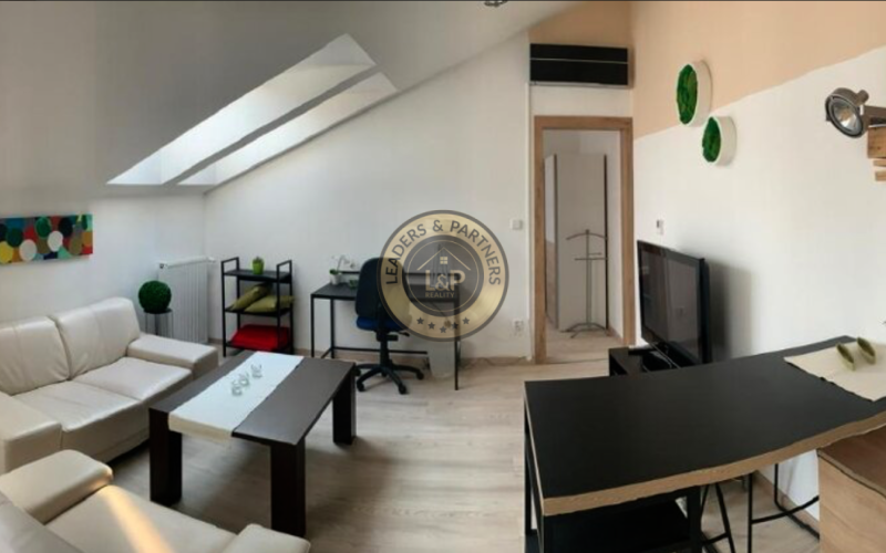 2i podkrovný byt, Hlavná ulica, centrum