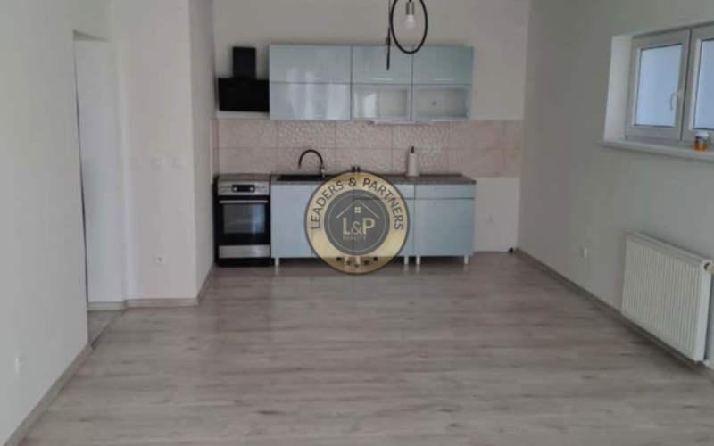 Priestranný 2 izbový byt s balkónom a parkovaním na Furči