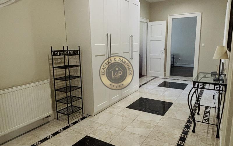 L&P | Prenájom luxusného 3-izbového bytu – Staré Mesto