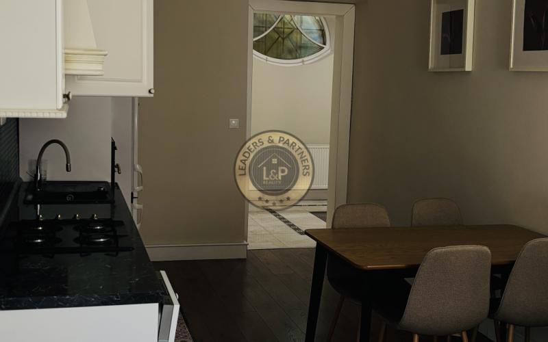 L&P | Prenájom luxusného 3-izbového bytu – Staré Mesto