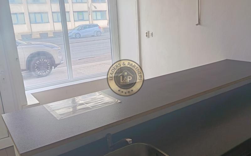 Obchodný priestor v centre na predaj