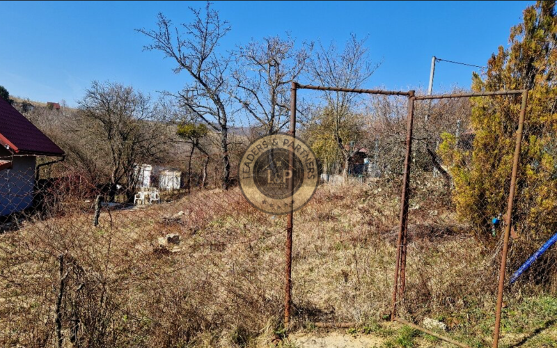 Investičný pozemok na výstavbu chaty,Kalvária, IS na pozemku