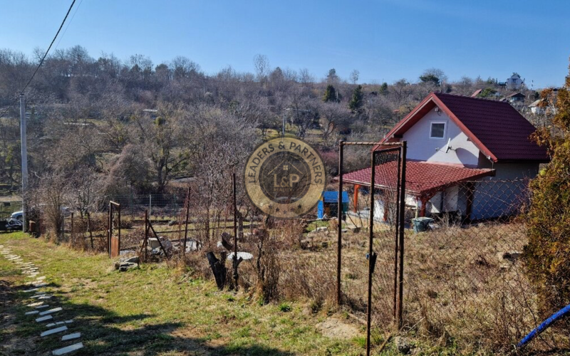 Investičný pozemok na výstavbu chaty,Kalvária, IS na pozemku