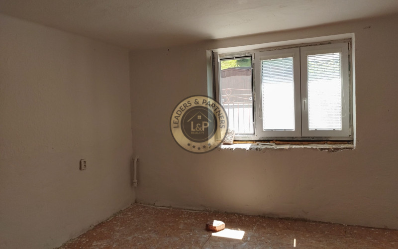 Rodinný dom v obci Pohorelá na predaj, 2 bytové jednotky