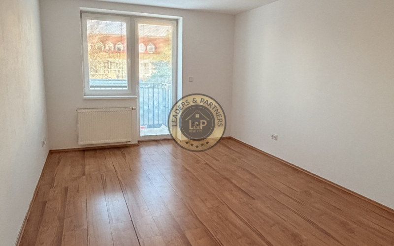 Kancelária na prenájom v centre Senca-Lichnerova-pešia zóna