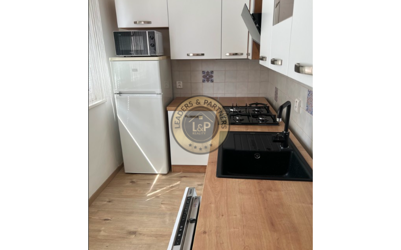 Na prenájom 2-izbový byt na Medveďovej ulici