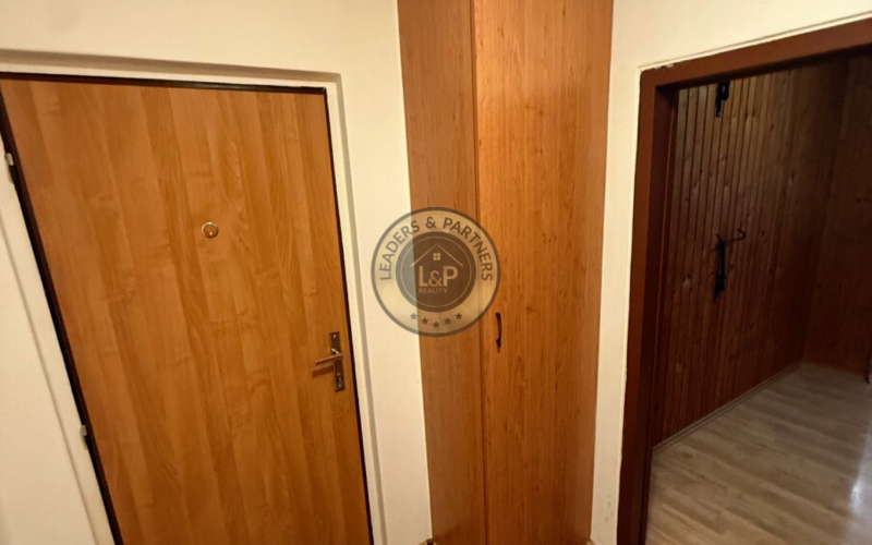 Priestranný 3,5-izbový byt v pokojnej lokalite - Nad jazerom