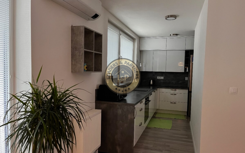 Klimatizovaný 2i byt s terasou v rezidencii Mlynská bašta