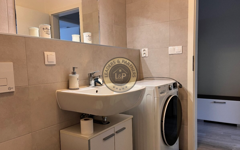 Klimatizovaný 2i byt s terasou v rezidencii Mlynská bašta