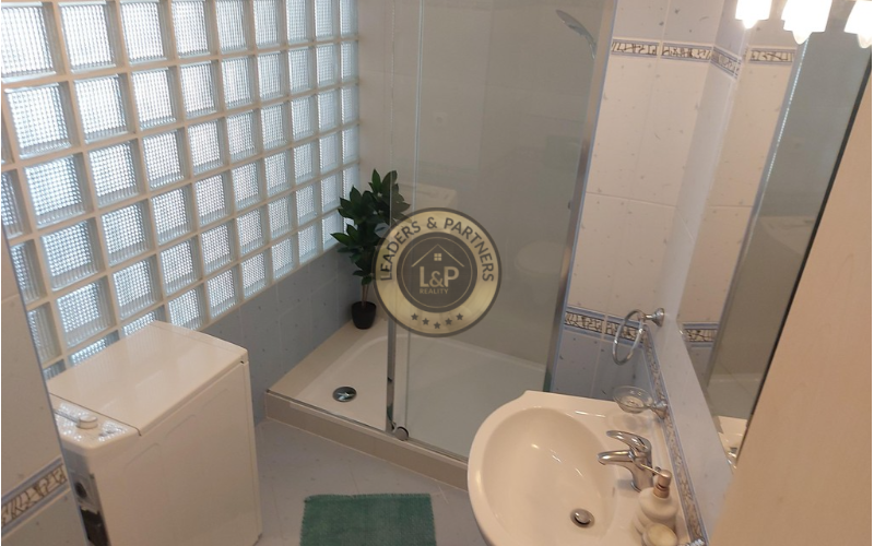 NA PRENÁJOM 2-izbový moderný a slnečný byt blízko centra.