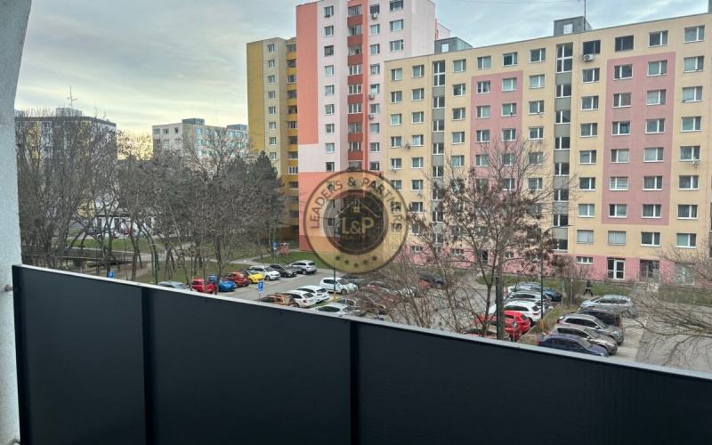 Štýlová kompletne zrekonštruovaná dvojgarsónka v Petržalke