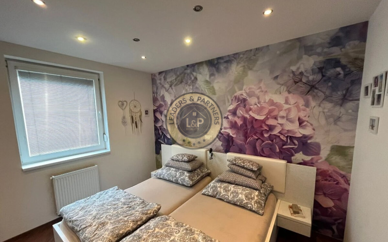 Na predaj 3iz. byt s balkónom v Seredi - centrum mesta