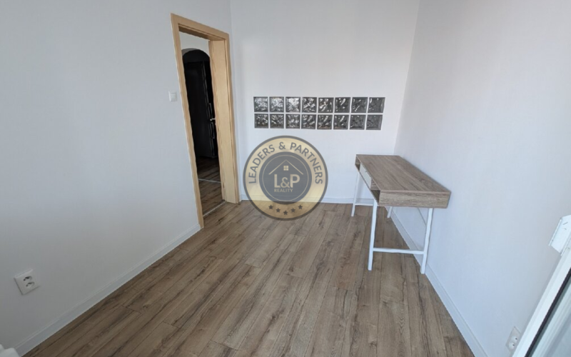 NA PRENÁJOM 2,5-izbový byt v lokalite Dlhé diely