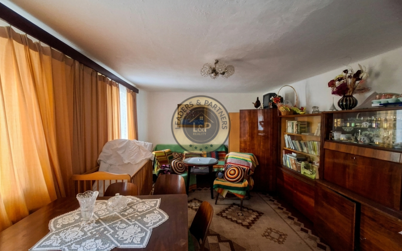 Rodinný dom vhodný na celoročné chalupárčenie s veľkým pozemkom