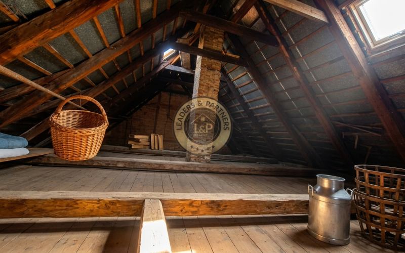 Rodinný dom vhodný na celoročné chalupárčenie s veľkým pozemkom