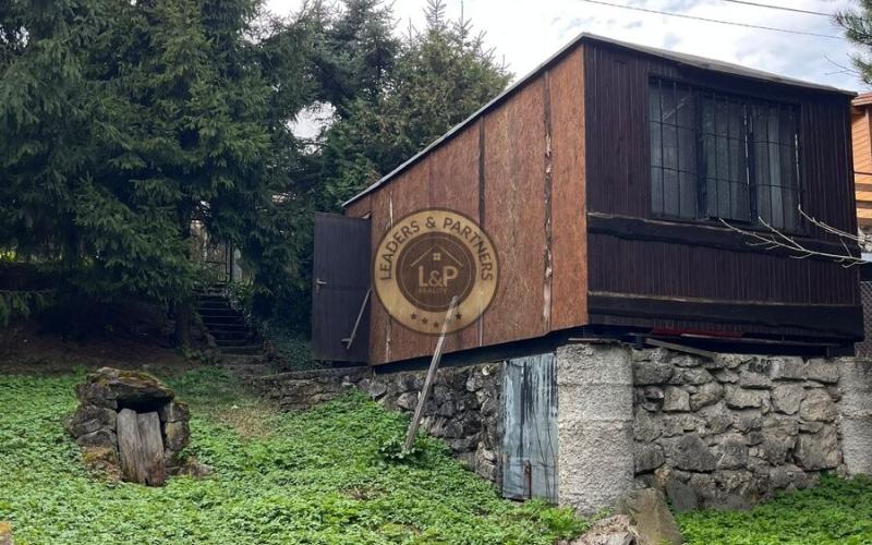 Na predaj chatka s pozemkom Trstín - Rosuchov