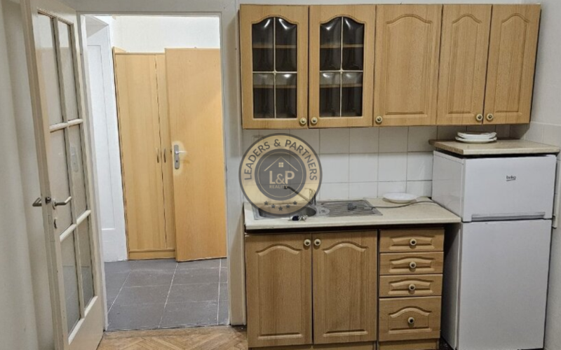 NA PRENÁJOM - Garsonka v centre mesta.