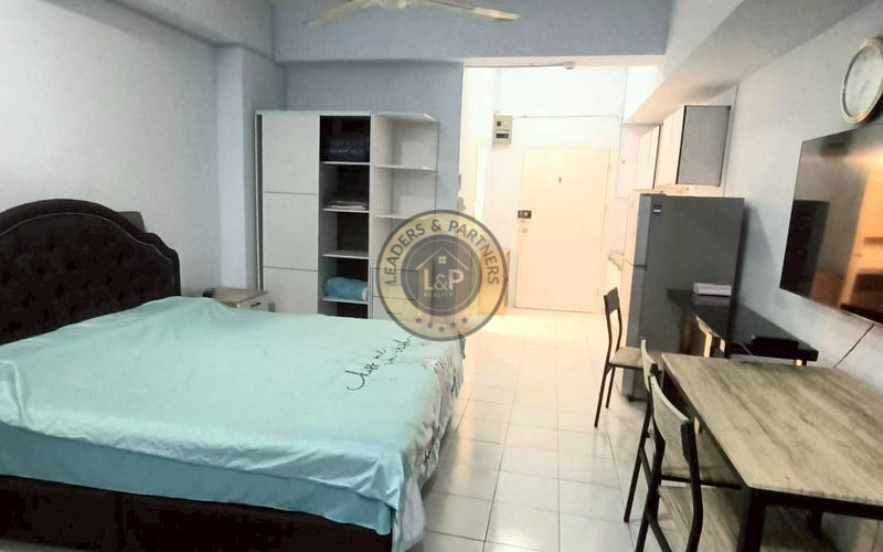 Thajsko-Pattaya-Jomtien-štúdio-30m2- 200metrov od pláže