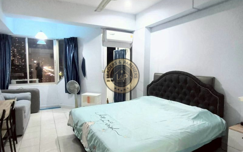 Thajsko-Pattaya-Jomtien-štúdio-30m2- 200metrov od pláže