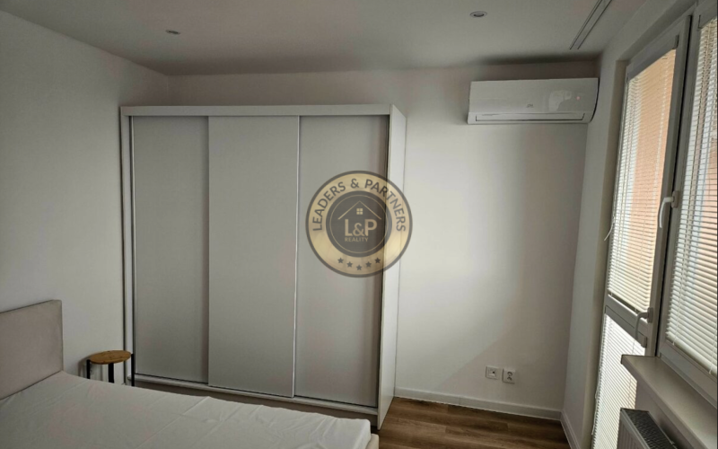 Moderný 1-izbový byt s loggiou a klimatizáciou -Terasa,