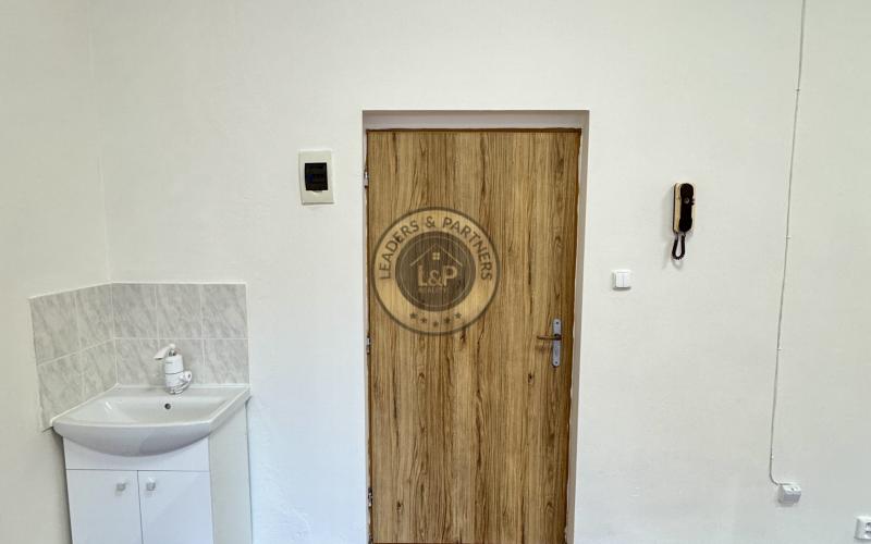 Prenájom kancelárie 35 m² – Moyzesova, Košice