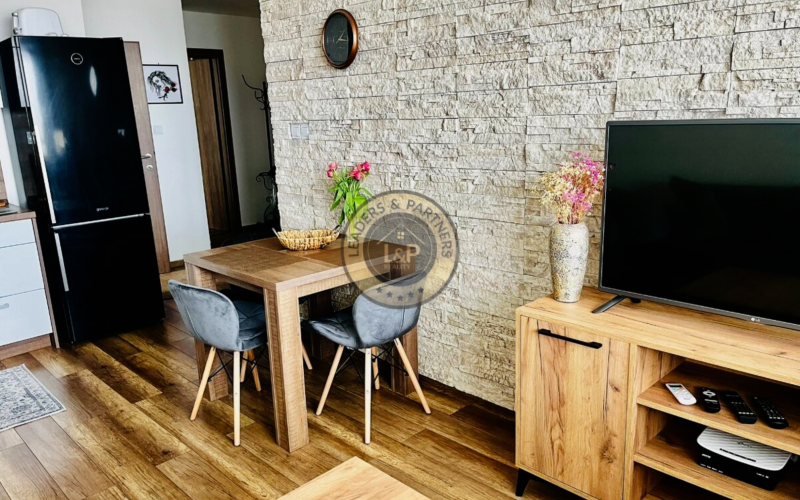 Svetlý 3-izbový byt | balkón | klíma | pripravený na bývanie