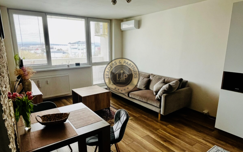 Svetlý 3-izbový byt | balkón | klíma | pripravený na bývanie