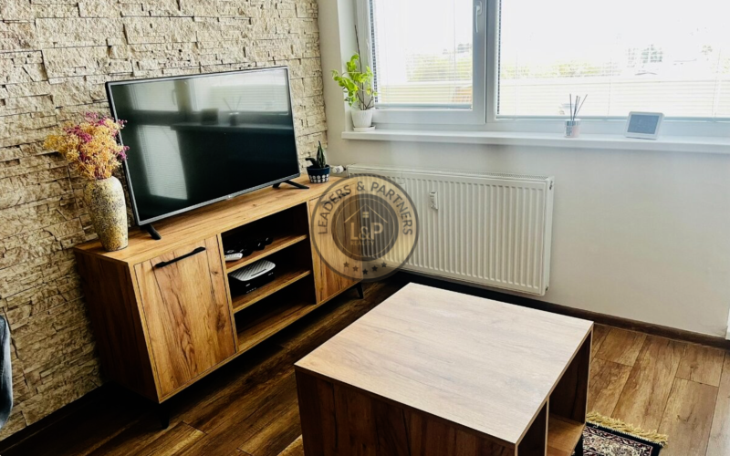 Svetlý 3-izbový byt | balkón | klíma | pripravený na bývanie