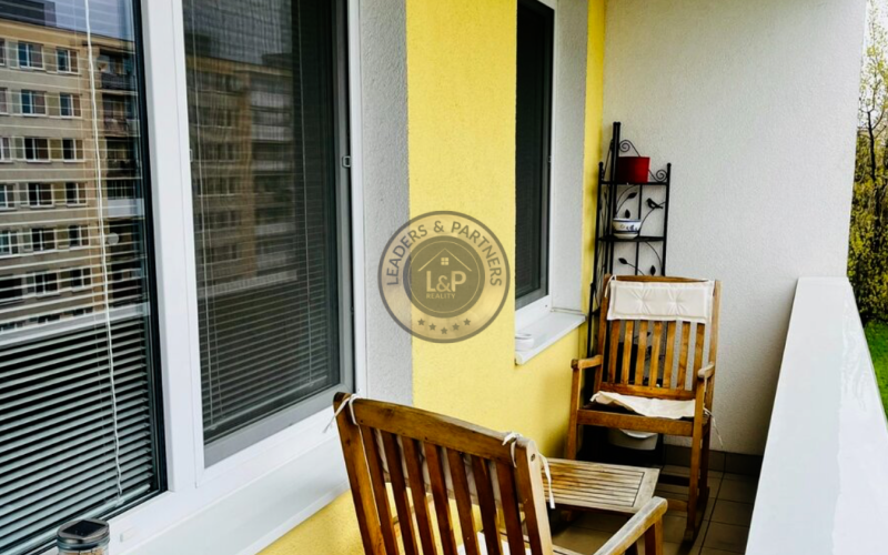 Svetlý 3-izbový byt | balkón | klíma | pripravený na bývanie