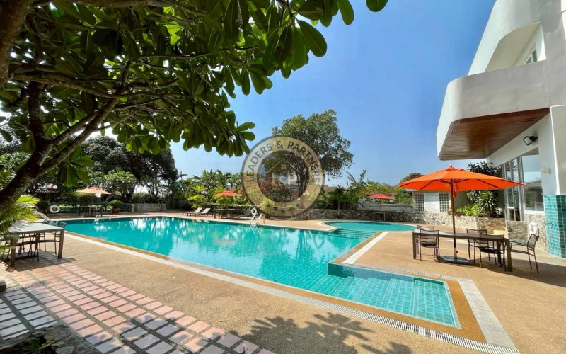 Thajsko-Pattaya-2 izbový apartmán-Baan Anphur Grand View