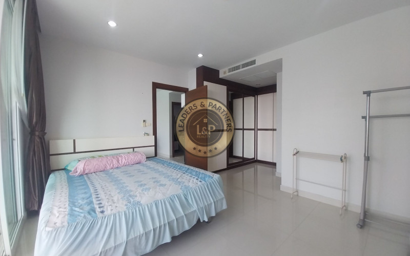 Thajsko-Pattaya-2 izbový apartmán na pláži-Musselana Condo