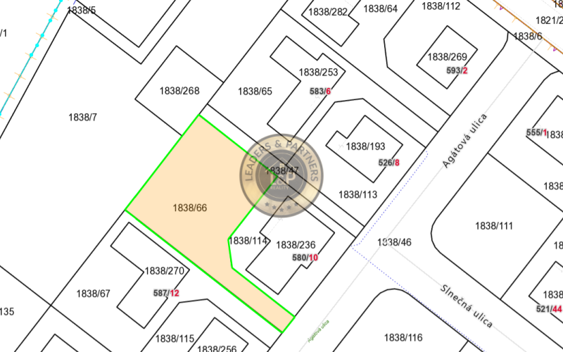 Predaj -stavebný pozemok so stavebný povolením vo Voderadoch