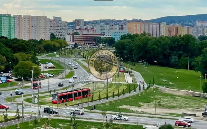 NA PRENÁJOM - Útulná moderná dvojgarzónka