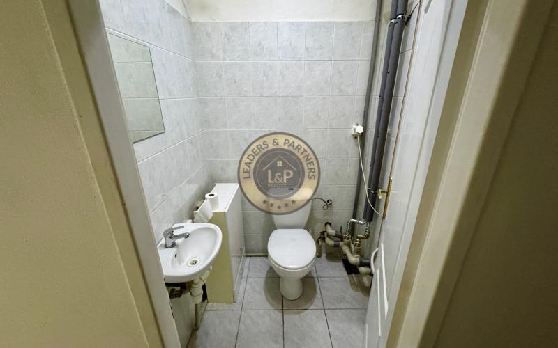 Na prenájom obchodný priestor s výkladom – Mäsiarská ul., Košice